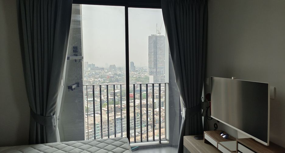 For sale 1 bed condo in Bang Rak, Bangkok