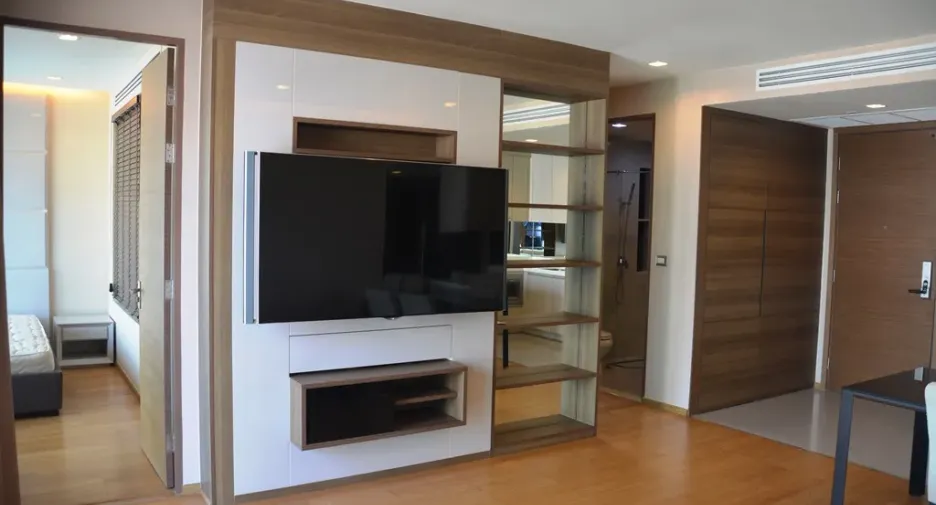 ขาย 2 ห้องนอน คอนโด ใน สาทร, กรุงเทพฯ