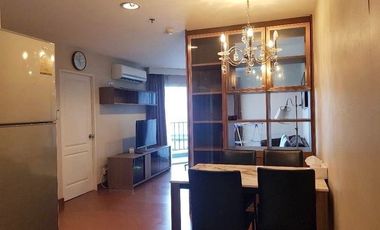 For rent 2 bedrooms condo in Huai Khwang, Bangkok