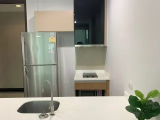 For rent 1 bed condo in Phra Khanong, Bangkok