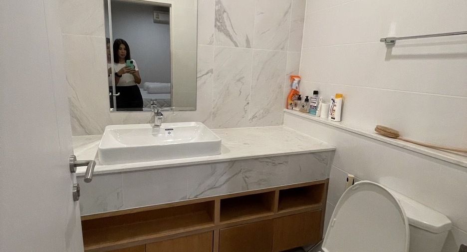 Wohnung zum Kauf mit 2 Zimmer in Watthana, Bangkok