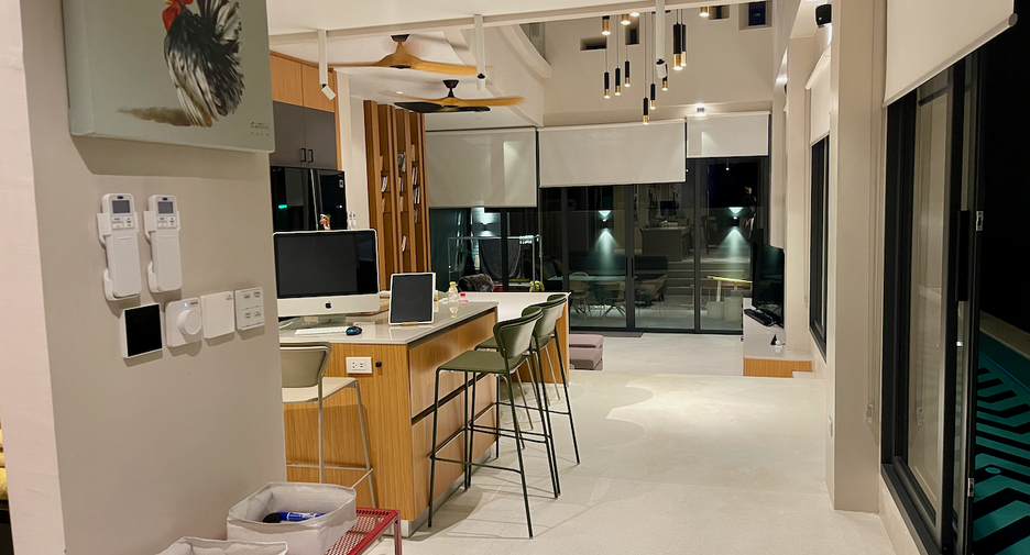 Villa en alquiler y en venta de 3 habitaciones en Mueang Phuket, Phuket