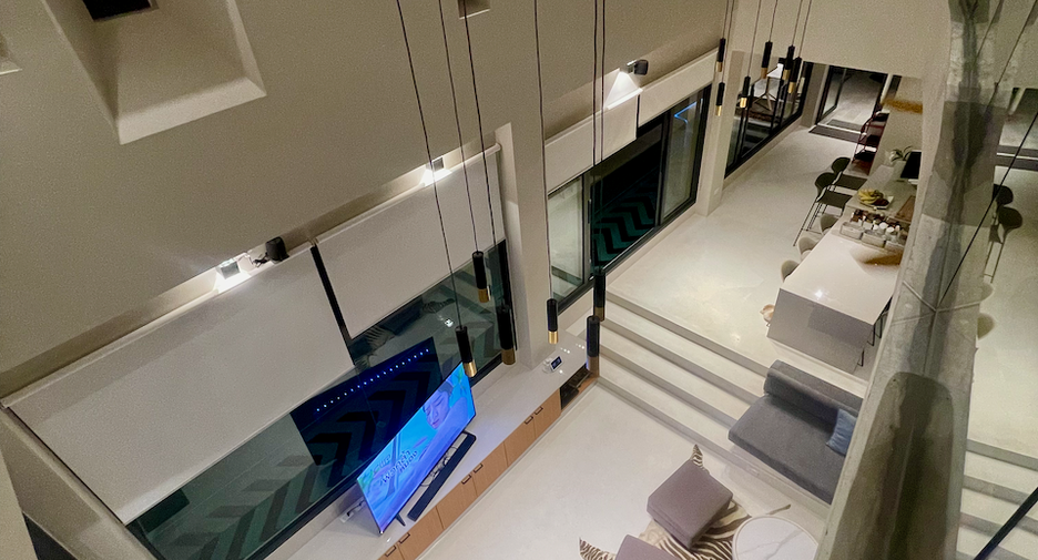 Villa en alquiler y en venta de 3 habitaciones en Mueang Phuket, Phuket