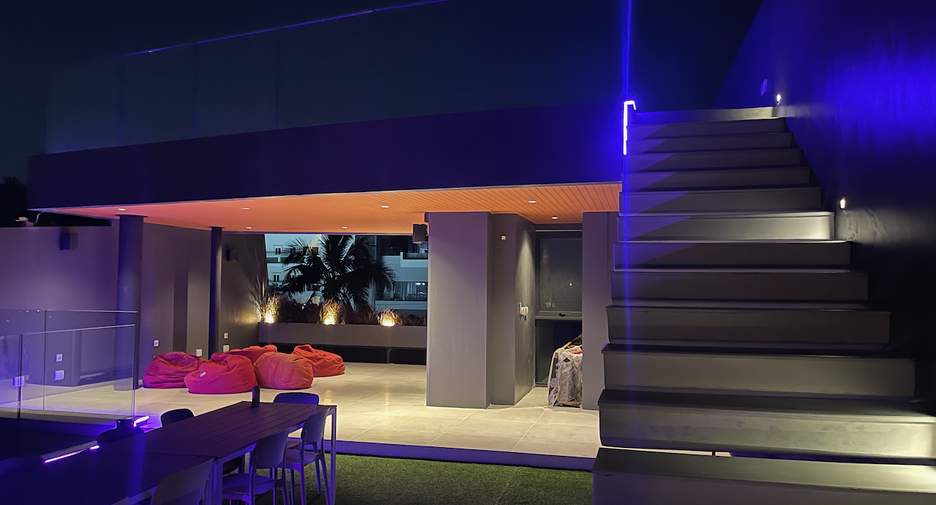 Villa en alquiler y en venta de 3 habitaciones en Mueang Phuket, Phuket