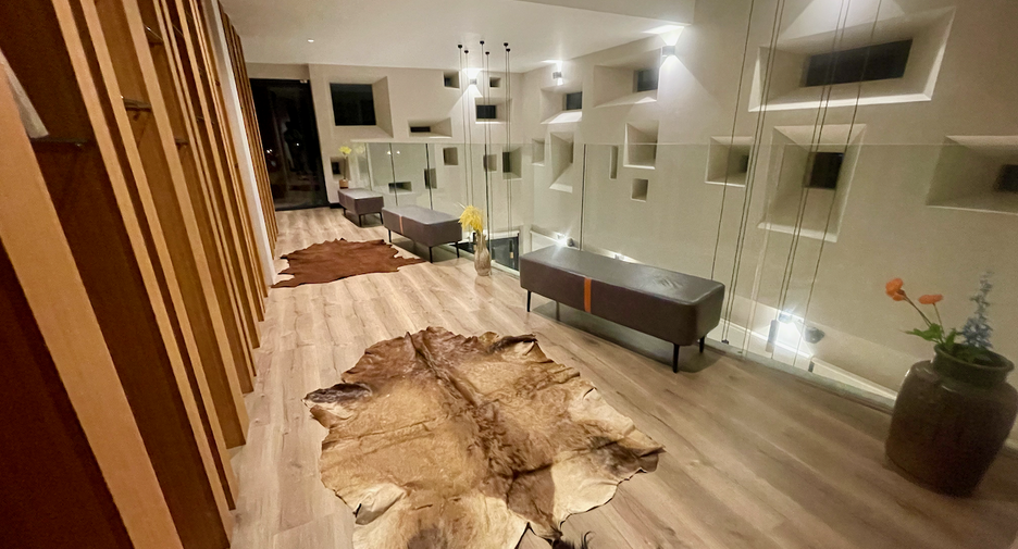 Villa en alquiler y en venta de 3 habitaciones en Mueang Phuket, Phuket