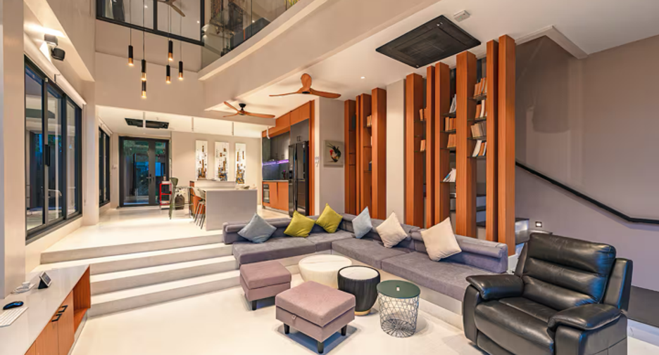 For sale and for rent 3 bedrooms villa in Mueang Phuket, Phuket
