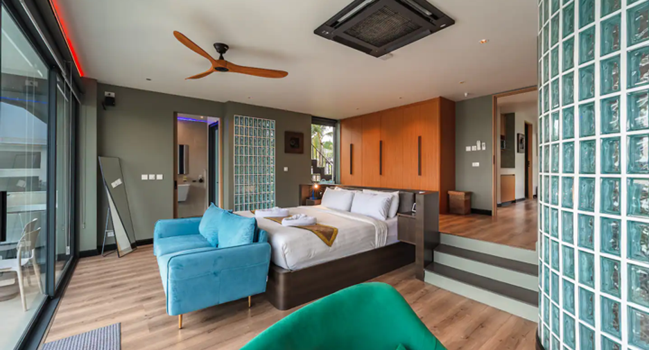 For sale and for rent 3 bedrooms villa in Mueang Phuket, Phuket