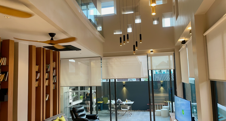 Villa en alquiler y en venta de 3 habitaciones en Mueang Phuket, Phuket