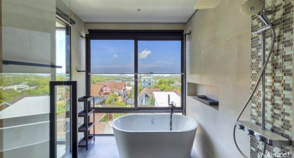 For sale and for rent 3 bedrooms villa in Mueang Phuket, Phuket