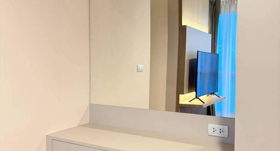 For sale 1 bed condo in Sathon, Bangkok