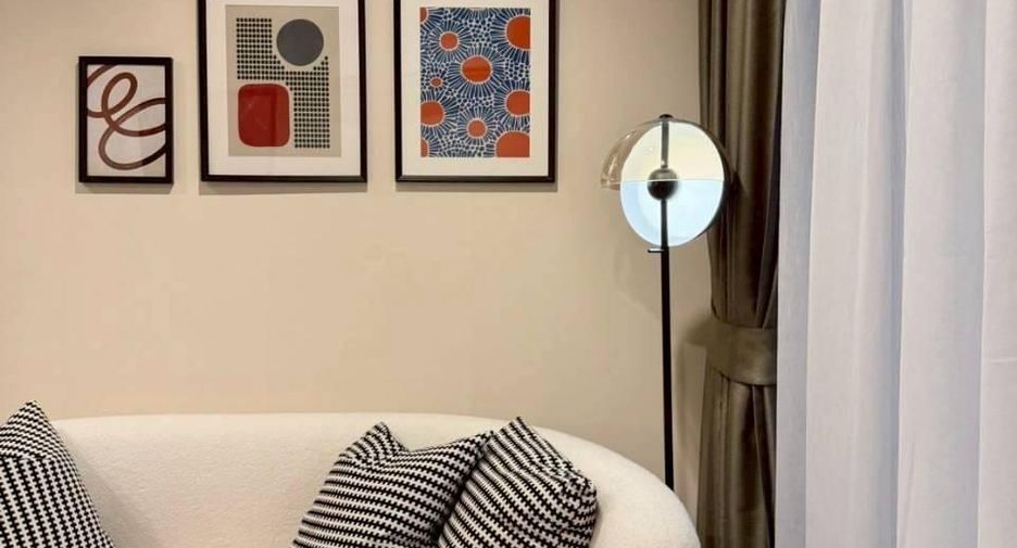 For sale 1 bed condo in Sathon, Bangkok