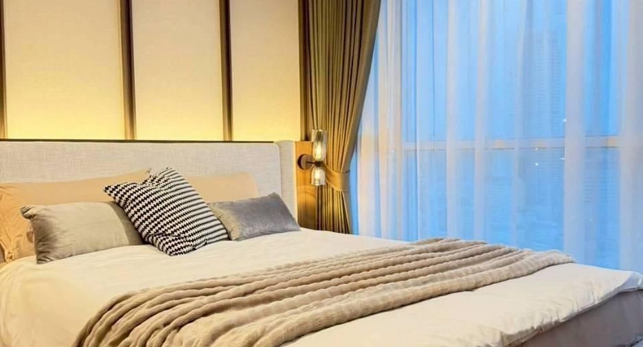 For sale 1 bed condo in Sathon, Bangkok