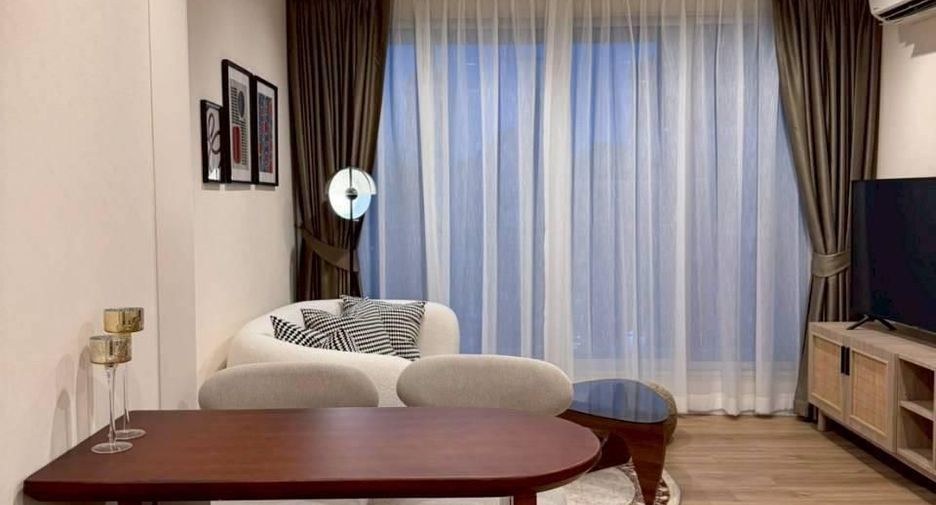 For sale 1 bed condo in Sathon, Bangkok