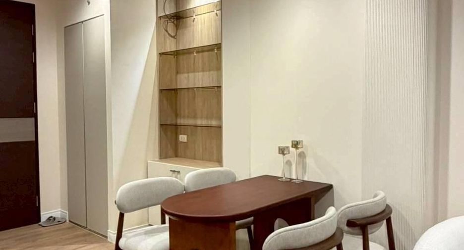 For sale 1 bed condo in Sathon, Bangkok