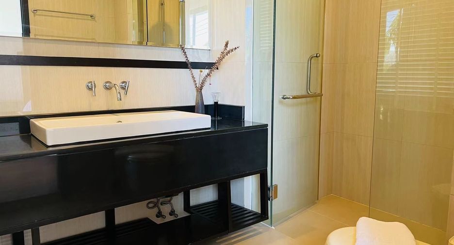 For rent 2 bedrooms condo in Thalang, Phuket