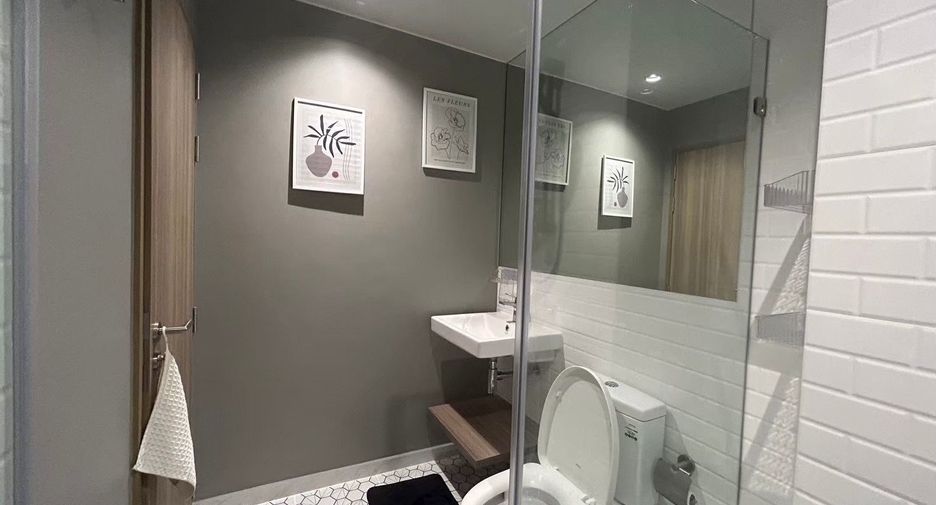 For rent 2 bedrooms condo in Chom Thong, Bangkok