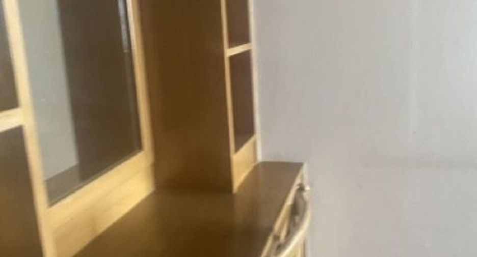 For rent 5 bedrooms condo in Watthana, Bangkok