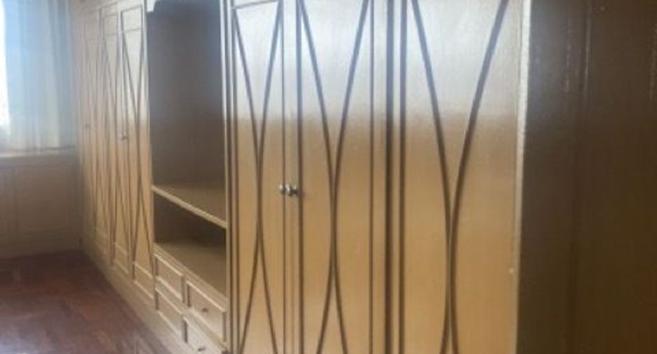 For rent 5 bedrooms condo in Watthana, Bangkok
