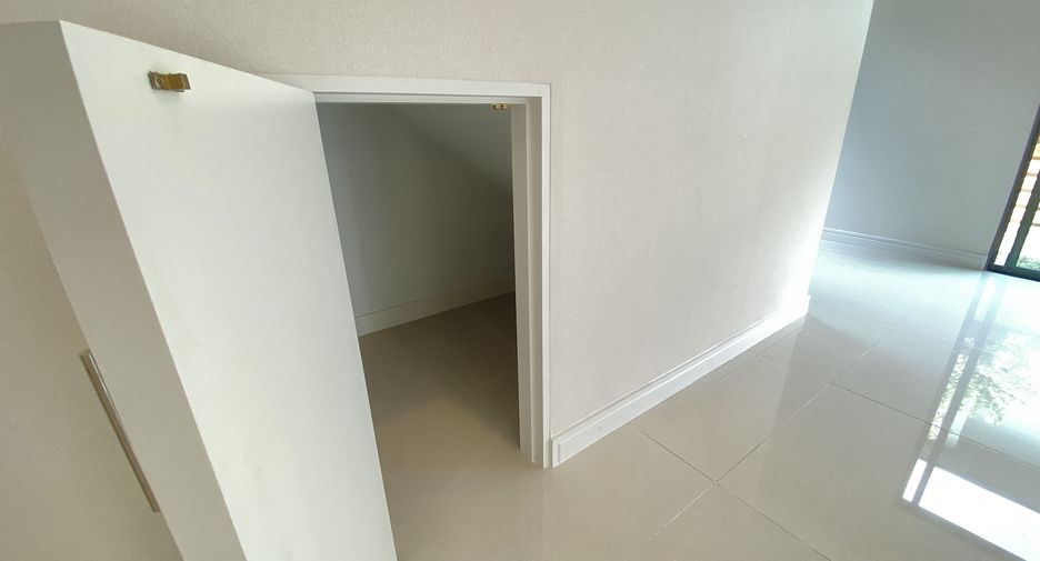 ขาย 4 ห้องนอน บ้านเดี่ยว ใน ประเวศ, กรุงเทพฯ