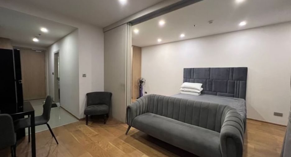 For rent 1 bed condo in Pathum Wan, Bangkok