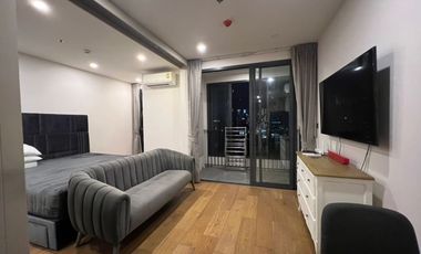 For rent 1 bed condo in Pathum Wan, Bangkok