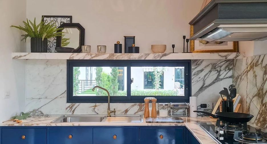 For sale 2 bedrooms townhouse in Prawet, Bangkok