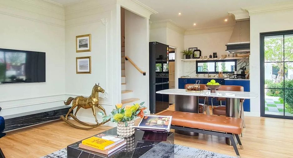 For sale 2 bedrooms townhouse in Prawet, Bangkok
