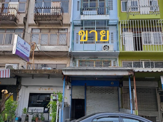 出售 4 卧室 商业空间 在 Bang Kapi, 曼谷