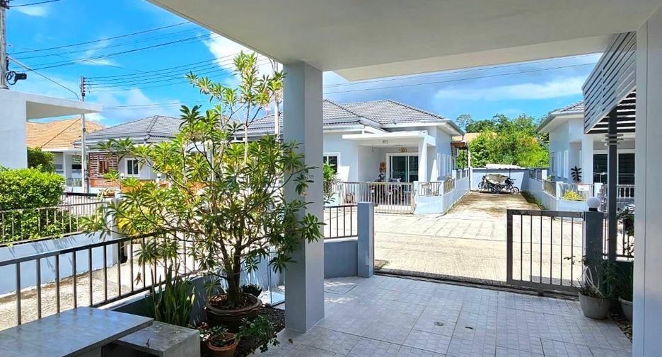 For rent 2 bedrooms house in Mueang Phuket, Phuket