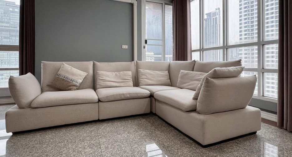 For sale and for rent 2 bedrooms condo in Ratchathewi, Bangkok