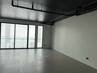 Reihenhaus zum Kauf und zur Miete mit 2 Zimmer in Suan Luang, Bangkok