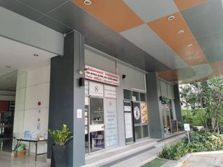 For sale retail Space in Watthana, Bangkok