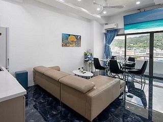 For sale 3 bedrooms condo in Kathu, Phuket