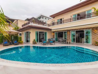 For rent 3 bedrooms villa in Thalang, Phuket