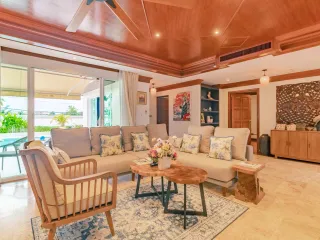 For rent 3 bedrooms villa in Thalang, Phuket