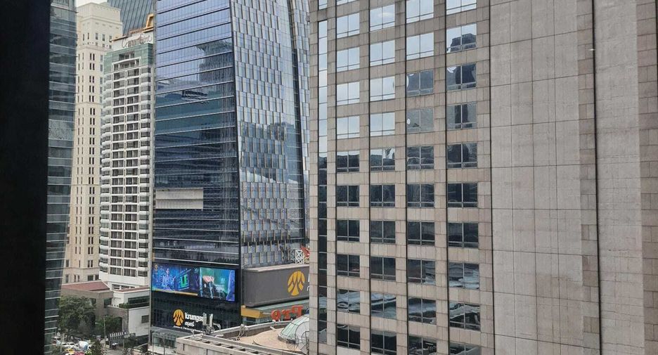 For rent 1 bed condo in Pathum Wan, Bangkok