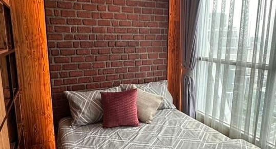 For rent スタジオ condo in Bang Rak, Bangkok
