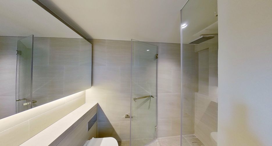 For sale 2 bedrooms condo in Sathon, Bangkok