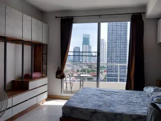 Condo en alquiler de estudio en Khlong San, Bangkok