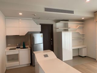 Wohnung zum Kauf mit 1 Zimmer in Pathum Wan, Bangkok