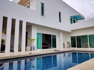 For sale and for rent 3 bedrooms house in Mueang Phuket, Phuket
