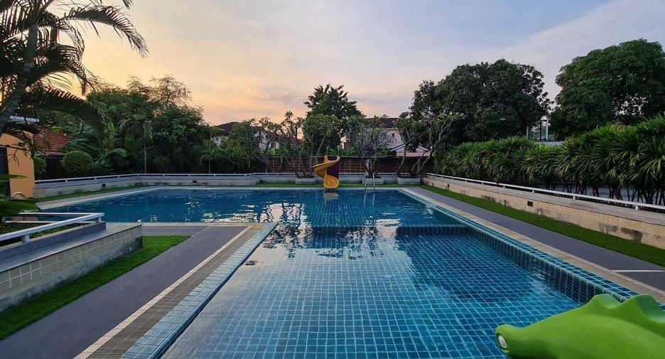 For rent 4 bedrooms house in Mueang Samut Prakan, Samut Prakan