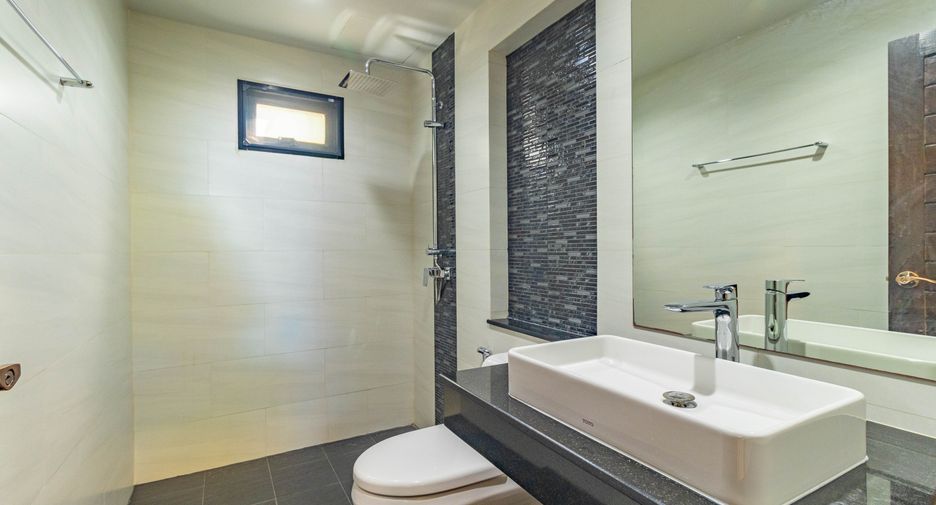 For rent 3 bedrooms villa in Thalang, Phuket