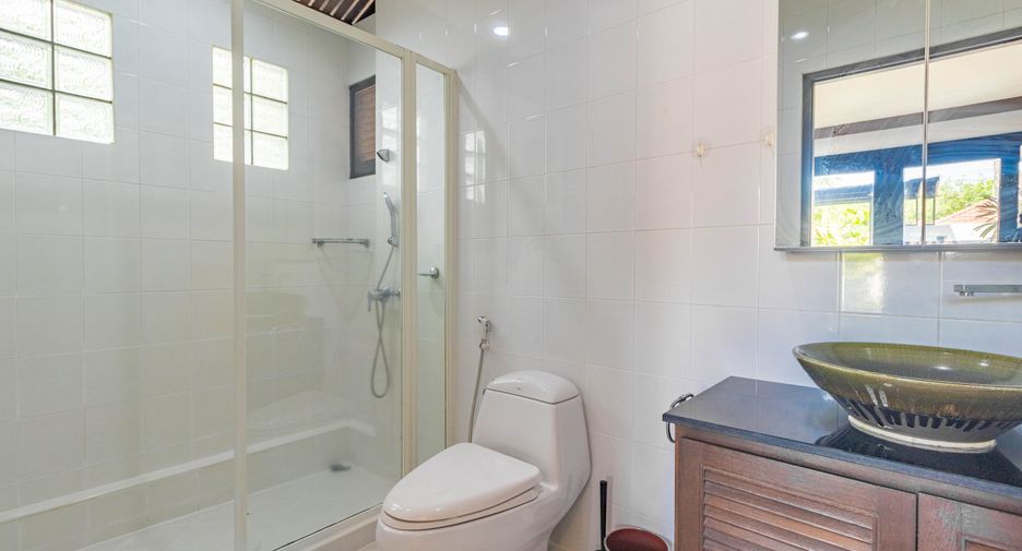 For rent 3 bedrooms villa in Thalang, Phuket