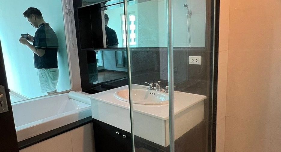 À vendre studio condo à Pathum Wan, Bangkok