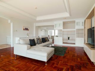 Apartment zur Miete mit 3 Zimmer in Watthana, Bangkok