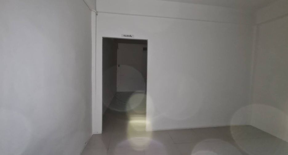 For sale and for rent 1 bed retail Space in Phra Khanong, Bangkok