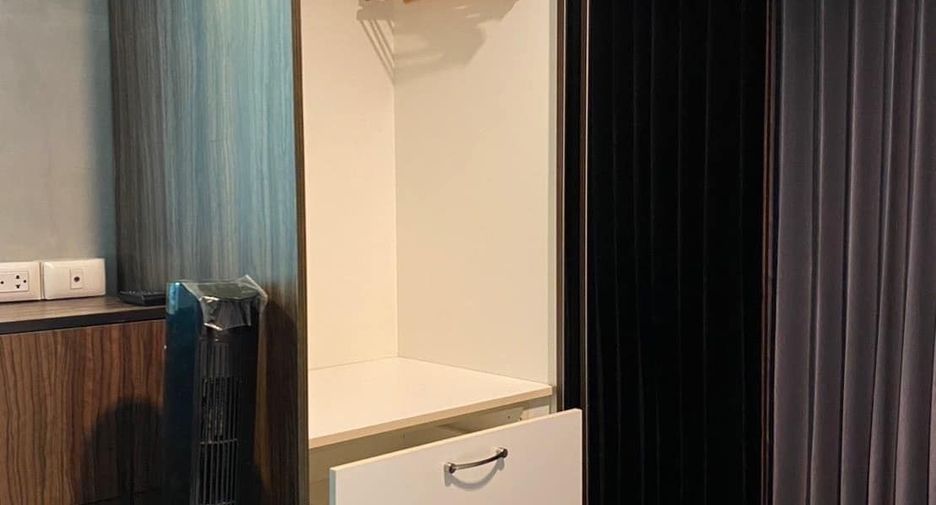 For sale 1 bed condo in Khlong Toei, Bangkok