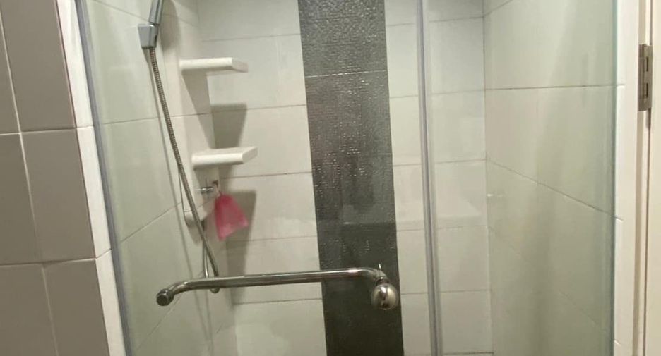 For sale 1 bed condo in Khlong Toei, Bangkok