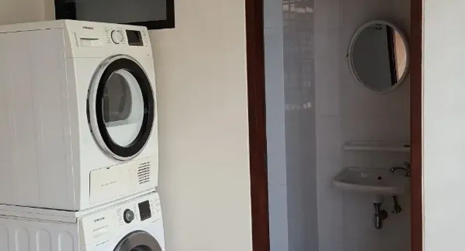 For rent 3 bedrooms condo in Yan Nawa, Bangkok